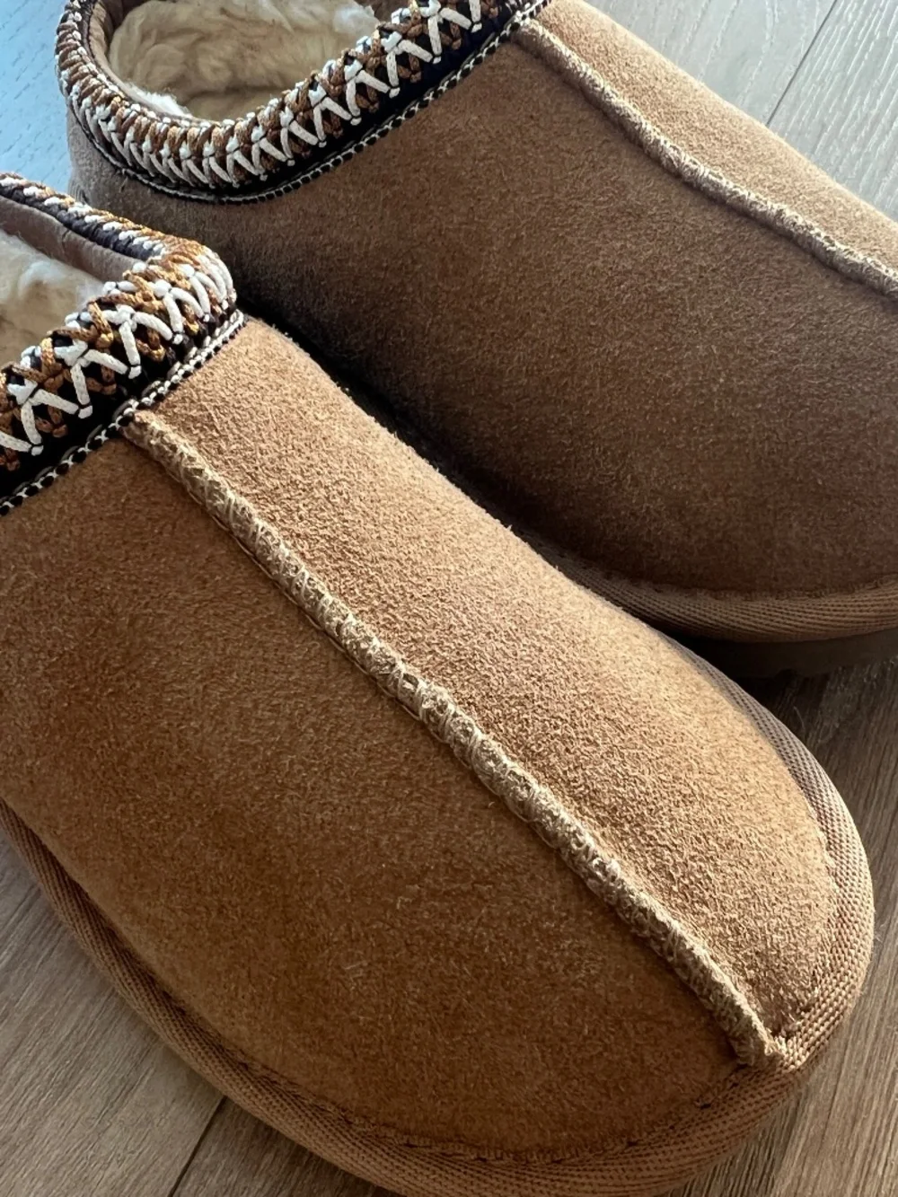 UGG kid's Tasman II Slipper
